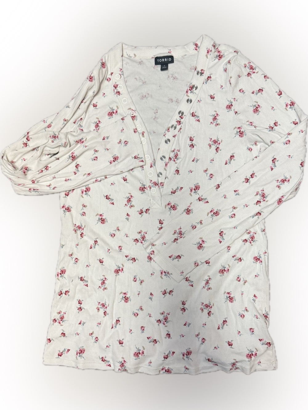 Torrid Cream Long-Sleeve Henley with Pink Rose Print | Sz 1 (1x) (14)
